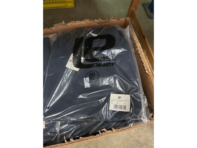 30x heren t-shirt met ronde hals en lange mouwen lower east - afbeelding 3 van  4