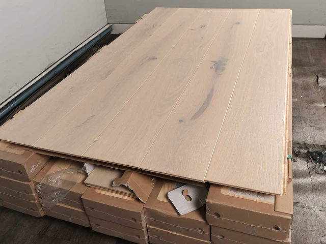 31 m2 parket eiken xl mutliplank - 1800 x 207 x 14 mm - afbeelding 3 van  4
