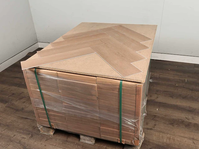 31 m2 pvc spc click visgraat - 610 x 150 x 5 mm - afbeelding 4 van  4