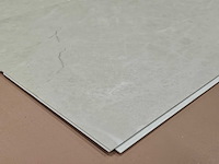 32 m2 pvc spc click tegel - 820 x 304 x 4 mm - afbeelding 2 van  3