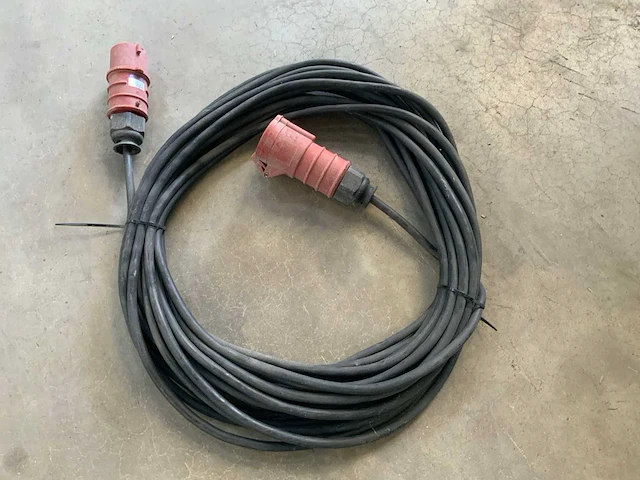 32a krachtstroom kabel - afbeelding 1 van  1