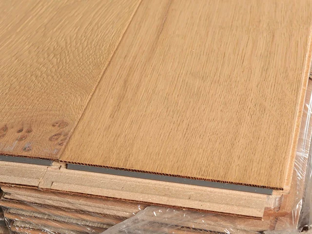 33 m2 parket eiken xl mutliplank - 1820 x 145 x 14 mm - afbeelding 2 van  4