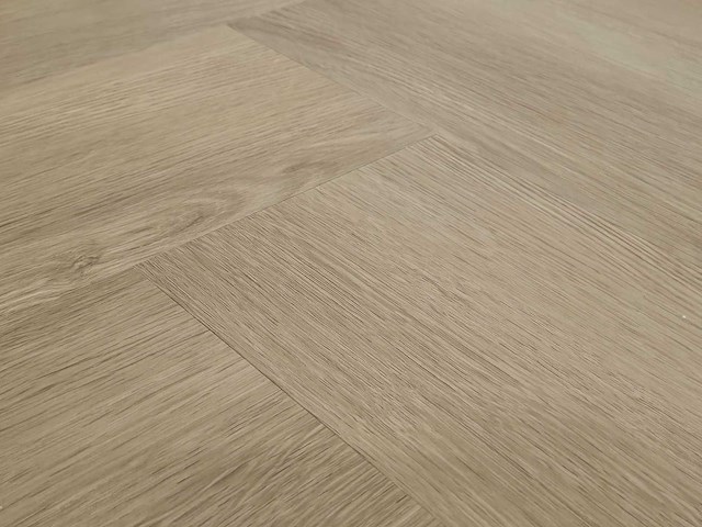 33 m2 pvc spc click visgraat met xps onderlaag - 610 x 150 x 5 mm - afbeelding 1 van  3