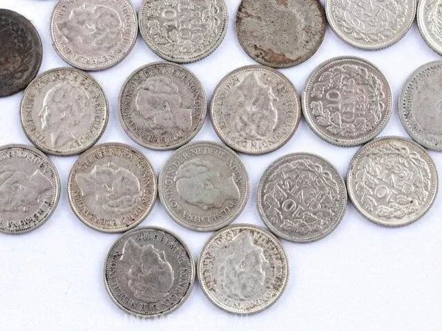 33 zilveren munten koningin wilhelmina - afbeelding 6 van  10