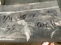 3/4-10x2” bolts (11x) - afbeelding 2 van  2