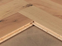 34 m2 parket eiken visgraat mutliplank - 660 x 110 x 14 mm - afbeelding 2 van  4