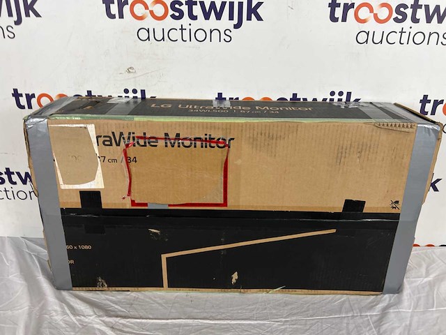 34wl500-b.aeu + 34gp950g-b.aeu - afbeelding 2 van  2