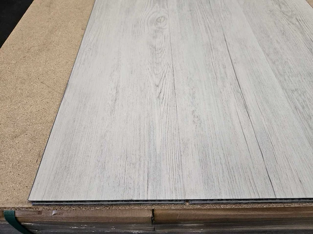 35 m2 pvc click plank - 1316 x 191 x 4,5 mm - afbeelding 2 van  3