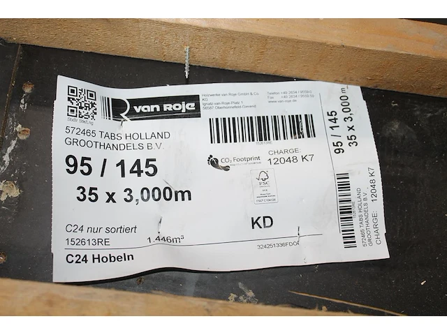 35 vurenhouten geschaafde balken 95 x 145 mm en lengte 300 cm (1,446 m3). let op! kavel is onderdeel van co... onderdeel van combinatiekavel combinatiekavel van kavels b238 t/m b244 zijnde 234 vurenhouten geschaafde balken 95 x 145 mm en lengte 300 cm (1,446 m3). - afbeelding 2 van  2