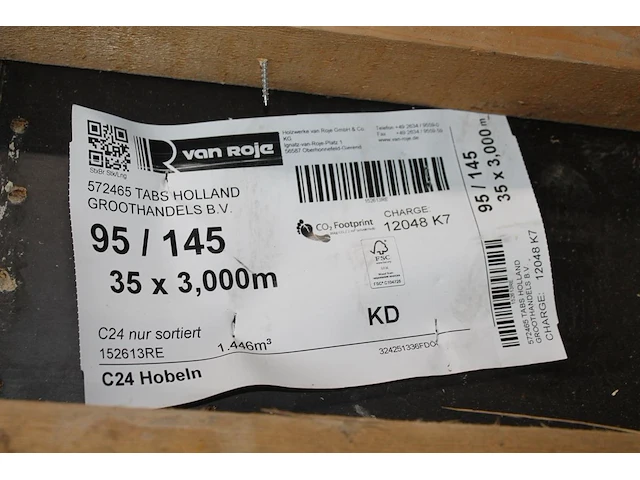 35 vurenhouten geschaafde balken 95 x 145 mm en lengte 300 cm (1,446 m3). let op! kavel is onderdeel van co... onderdeel van combinatiekavel combinatiekavel van kavels b238 t/m b244 zijnde 234 vurenhouten geschaafde balken 95 x 145 mm en lengte 300 cm (1,446 m3). - afbeelding 3 van  3