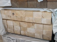 35 vurenhouten geschaafde balken 95 x 145 mm en lengte 300 cm (1,446 m3). let op! kavel is onderdeel van co... onderdeel van combinatiekavel combinatiekavel van kavels b238 t/m b244 zijnde 234 vurenhouten geschaafde balken 95 x 145 mm en lengte 300 cm (1,446 m3).