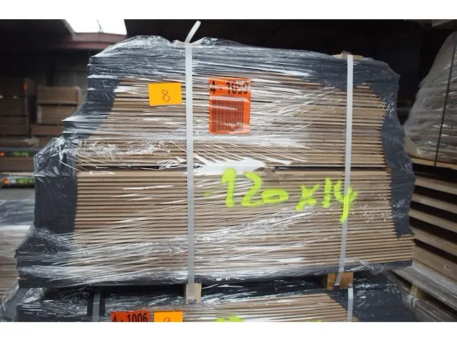35,80 m² eiken panchetten - afbeelding 1 van  4