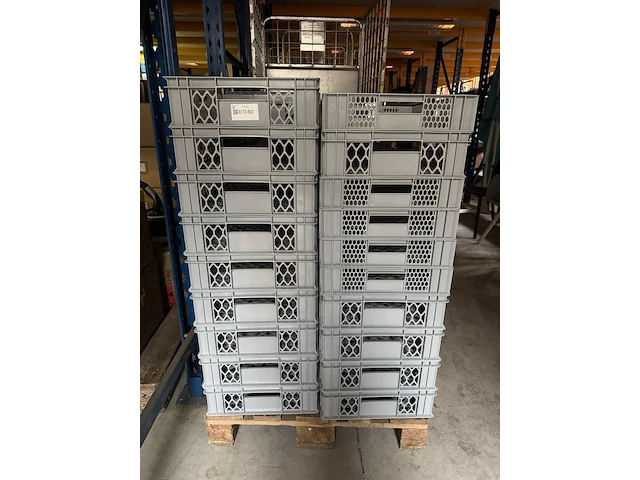 35x stapelbak 60x40x18,5 cm transoplast - afbeelding 1 van  7