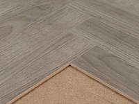 36 m2 laminaat visgraat - 504 x 84 x 8 mm - afbeelding 2 van  4