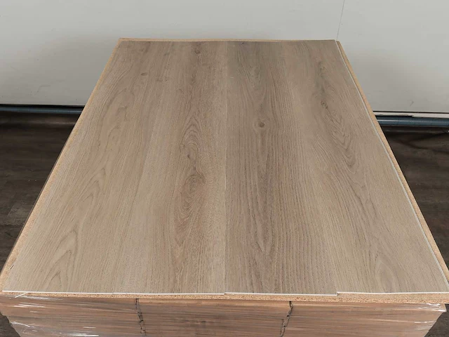 36 m2 pvc spc click plank met xps onderlaag - 1220 x 228 x 6 mm - afbeelding 3 van  4