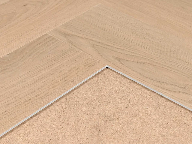36 m2 pvc spc click visgraat - 750 x 150 x 6 mm - afbeelding 2 van  4