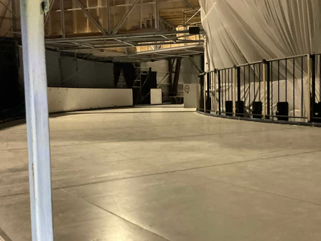 360° stalen podium constructie - afbeelding 11 van  17