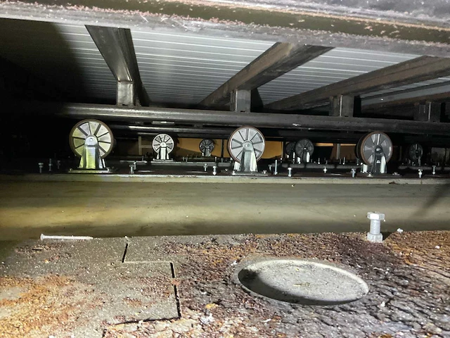 360° stalen podium constructie - afbeelding 16 van  17