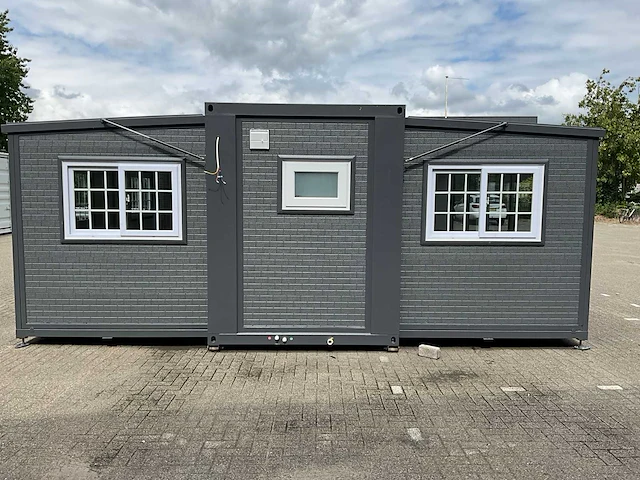 36m2 tiny house met glazenwand - afbeelding 13 van  16