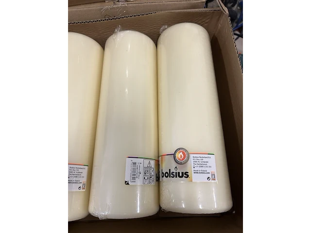 36x stompkaars 300x98 mm bolsius, ivoor - afbeelding 3 van  5