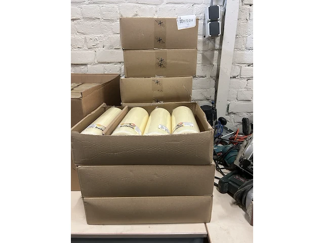 36x stompkaars 300x98 mm bolsius, ivoor - afbeelding 5 van  5