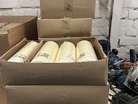 36x stompkaars 300x98 mm bolsius, ivoor - afbeelding 5 van  5