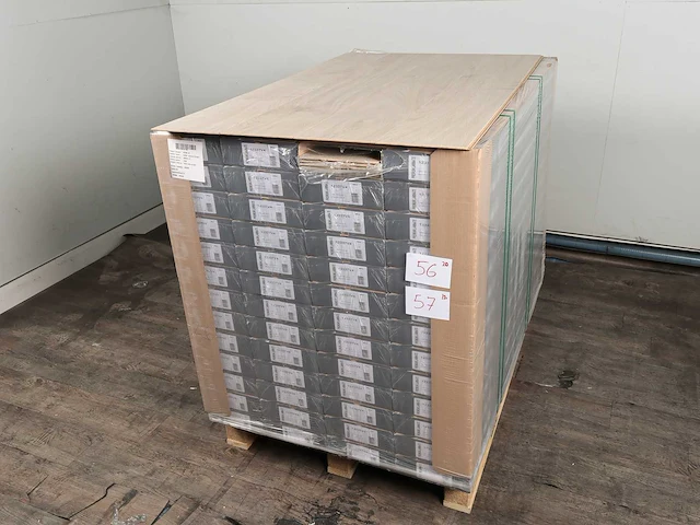 37 m2 laminaat plank - 1285 x 192 x 8 mm - afbeelding 4 van  4