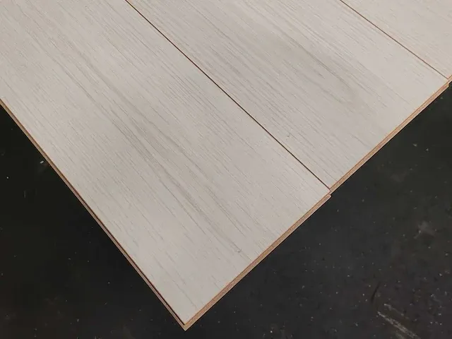 39 m2 alba laminaat - 1290 x 190 x 8 mm - afbeelding 3 van  4