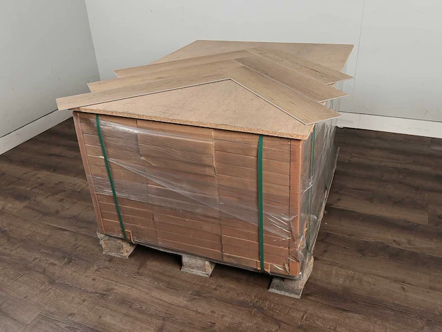 39 m2 pvc spc click visgraat - 750 x 150 x 6 mm - afbeelding 4 van  4