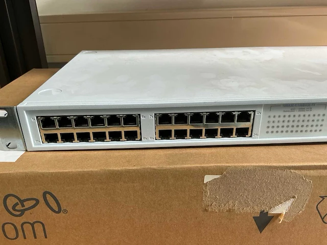 3com switch 3300 xm - afbeelding 3 van  6