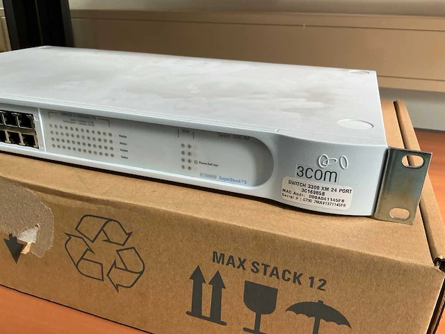 3com switch 3300 xm - afbeelding 4 van  6