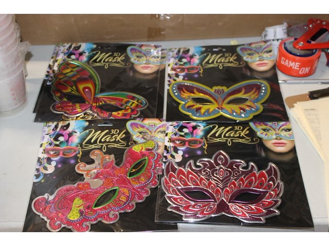 3d masker setvan 4 stuks - afbeelding 3 van  3