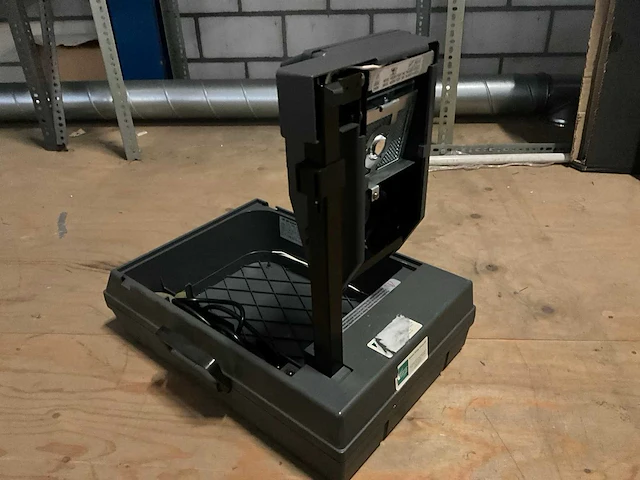 3m 2000 ahst overhead projector - afbeelding 3 van  5