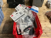 3m adapters + chin straps - afbeelding 1 van  3