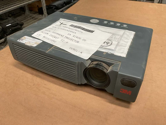 3m mp7740i projector lcd - afbeelding 1 van  6