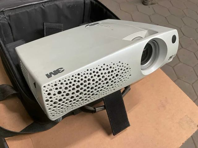 3m x45 projector lcd - afbeelding 2 van  7