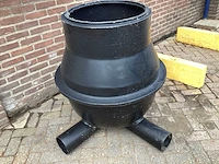 3x 160 mm gaten - rioolput - afbeelding 3 van  4