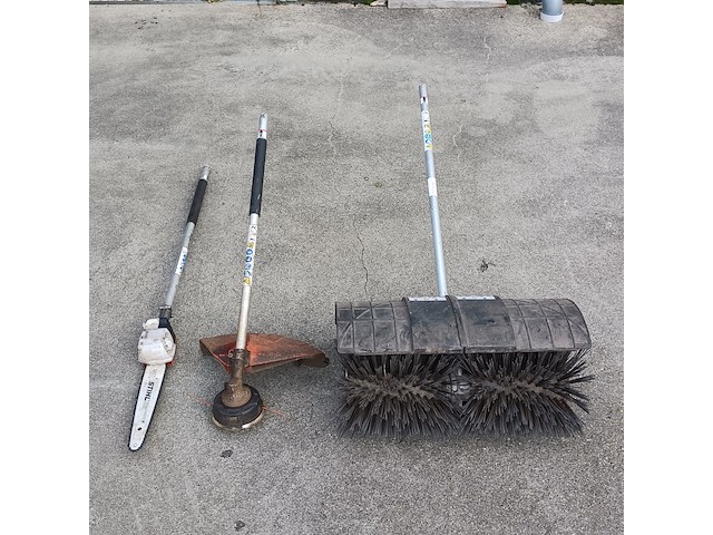 3x aanbouwdeel, stihl, (rolbezem, hoogsnoeier en bosmaaier) - afbeelding 5 van  12