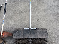 3x aanbouwdeel, stihl, (rolbezem, hoogsnoeier en bosmaaier) - afbeelding 6 van  12