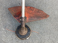 3x aanbouwdeel, stihl, (rolbezem, hoogsnoeier en bosmaaier) - afbeelding 10 van  12