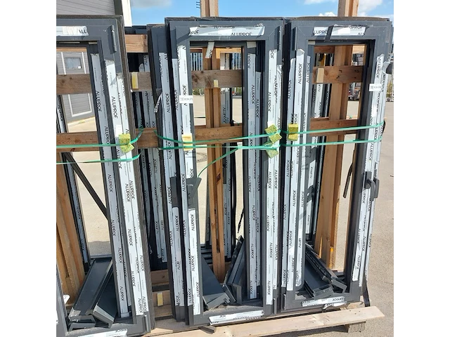 3x aluminium kozijn met kiepraam, zwartgrijs (mat) - afbeelding 4 van  12