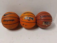 3x basketbal | 2x gesigneerd, spalding en nike - afbeelding 1 van  14