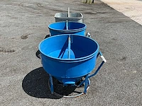 3x betonkubel 300/350l - afbeelding 16 van  17