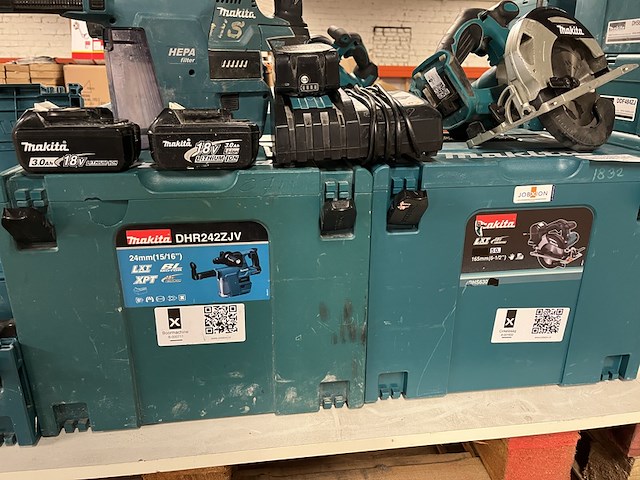 3x bouwgereedschap, 3x accu, 1x lader, m-boxen makita, 1x djv182zj, 1x dhs630zj, 1x dhr242zjv - afbeelding 9 van  11
