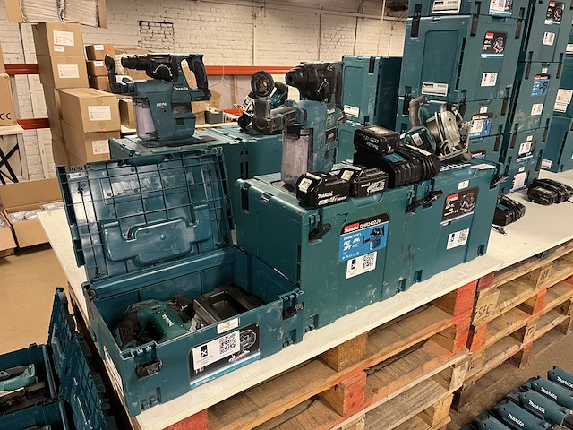 3x bouwgereedschap, 3x accu, 1x lader, m-boxen makita, 1x djv182zj, 1x dhs630zj, 1x dhr242zjv - afbeelding 10 van  11