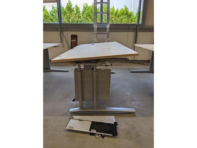 3x bureau met 2x ladeblok - afbeelding 3 van  8