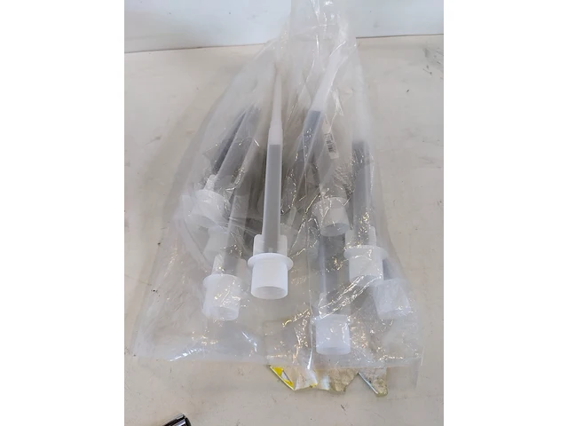 3x chemisch anker met 10x mengtuit hilti, hit-hy 200-a - afbeelding 4 van  6