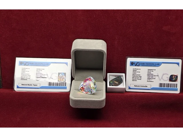 3x diamant 0,29 ct/ topaas 68,30 ct / ammoliet 20,55 ct - afbeelding 14 van  49