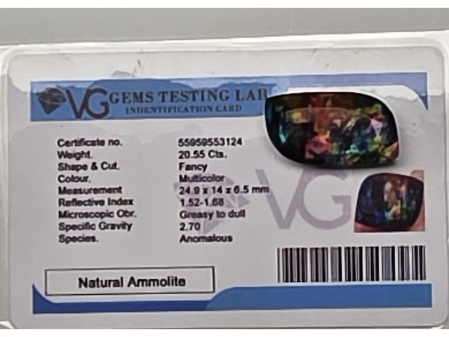3x diamant 0,29 ct/ topaas 68,30 ct / ammoliet 20,55 ct - afbeelding 38 van  49