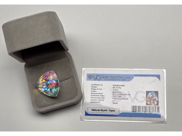 3x diamant 0,29 ct/ topaas 68,30 ct / ammoliet 20,55 ct - afbeelding 39 van  49